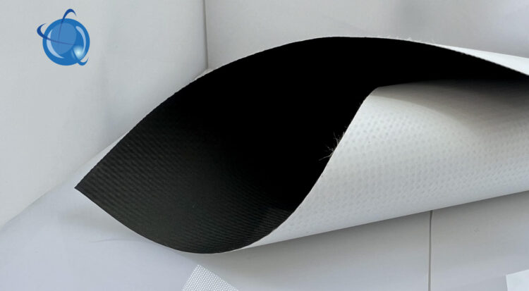 Баннерная ткань плотностью 400 гр/м2 блэкбэк Баннерная ткань плотностью 400 гр/м2 блэкбэк